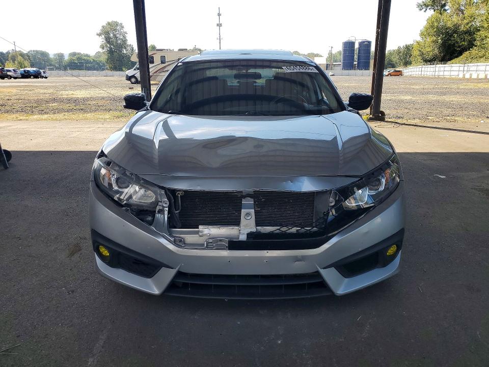 Photo 5 from auction – 2018 HONDA CIVIC with VIN JHMFC1F41JX036126