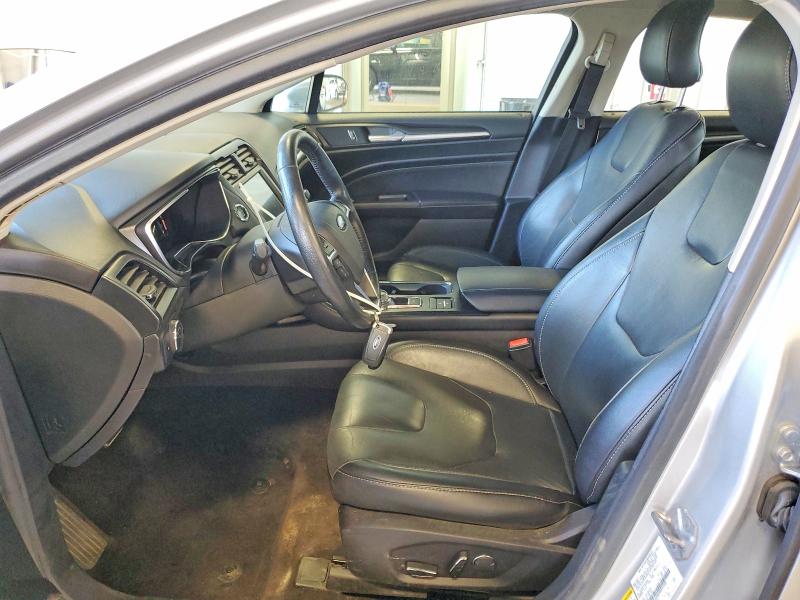 Photo 7 from auction – 2017 FORD FUSION with VIN 3FA6P0RU9HR223568
