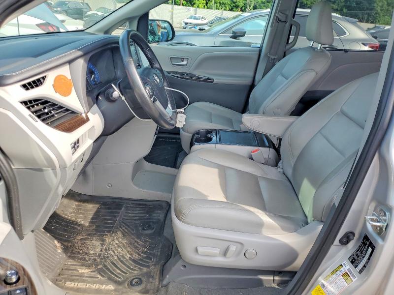 Photo 7 from auction – 2020 TOYOTA SIENNA with VIN 5TDYZ3DC4LS079155