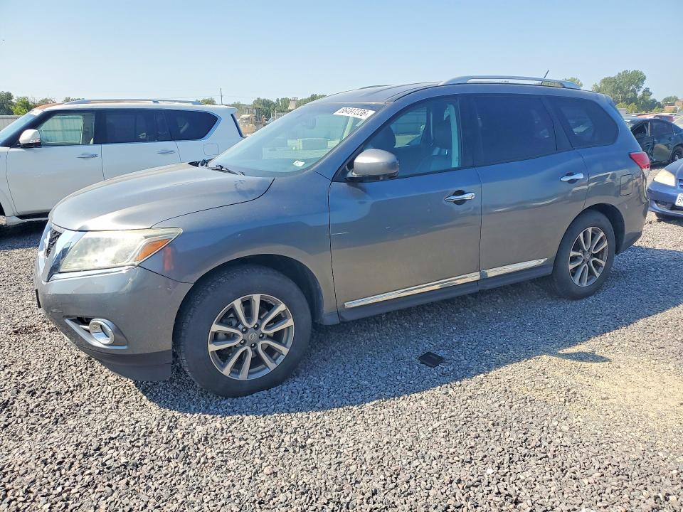 NISSAN PATHFINDER 2015 with VIN 5N1AR2MM5FC697512 - Photo from auction