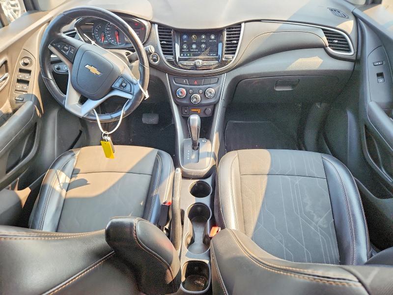 Photo 8 from auction – 2019 CHEVROLET TRAX with VIN 3GNCJPSB4KL212155