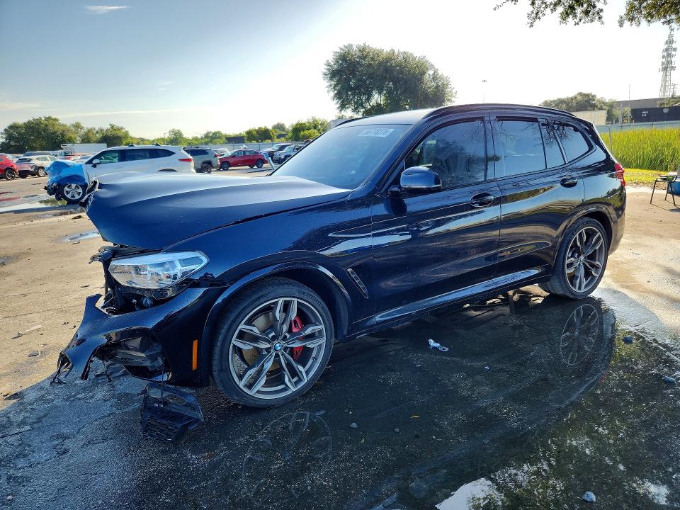 BMW X3 2021 مع رقم تعريف المركبة 5UXTY9C09M9G42547 - صورة من المزاد