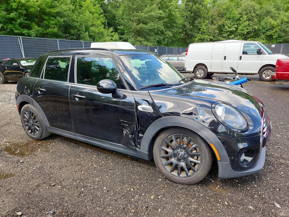 Photo 4 from auction – 2019 MINI COOPER with VIN WMWXU1C58K2H73659