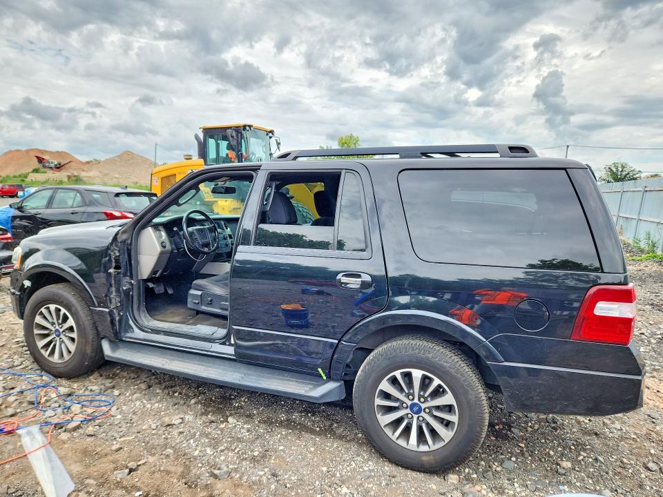 Photo 2 from auction – 2016 FORD EXPEDITION with VIN 1FMJU1JT3GEF31578