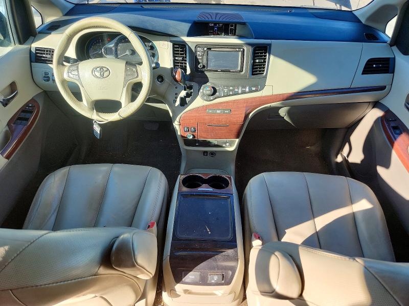 Photo 8 from auction – 2013 TOYOTA SIENNA with VIN 5TDYK3DC6DS299273