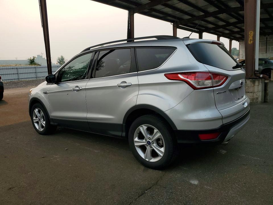 Photo 2 from auction – 2015 FORD ESCAPE with VIN 1FMCU0GX8FUA44233