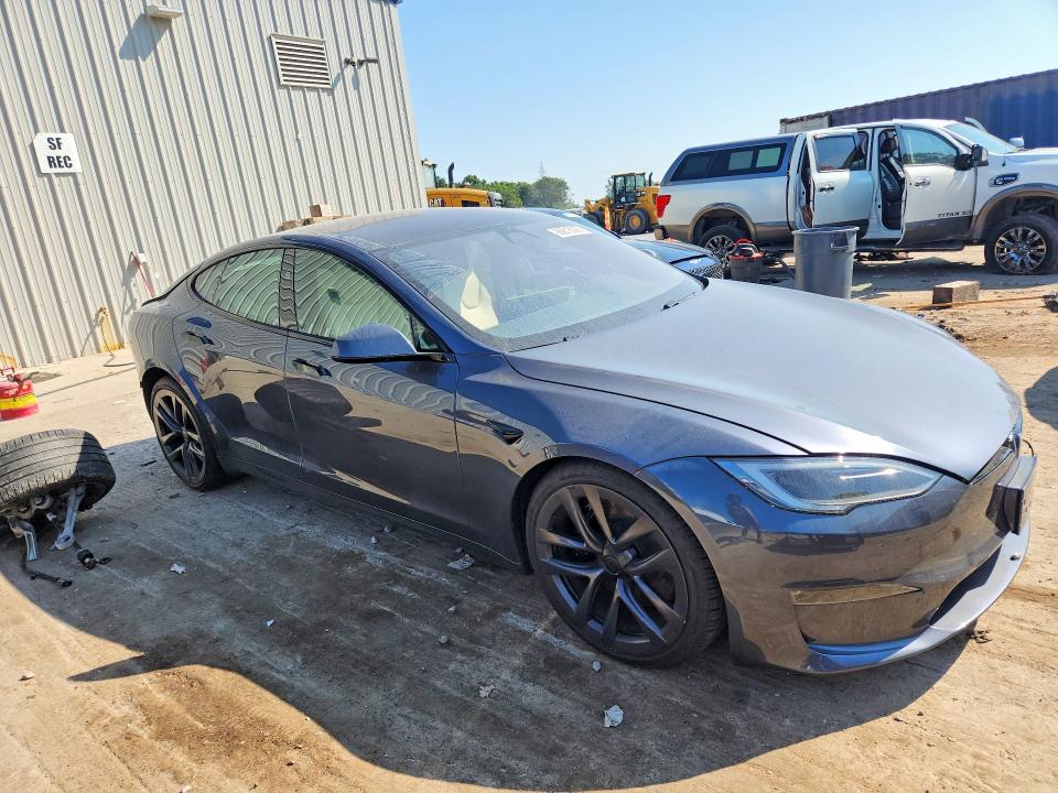 Photo 4 from auction – 2023 TESLA MODEL S with VIN 5YJSA1E54PF520164