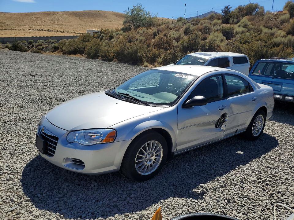 CHRYSLER SEBRING 2004 con VIN 1C3EL46X64N210057 - Foto de la subasta