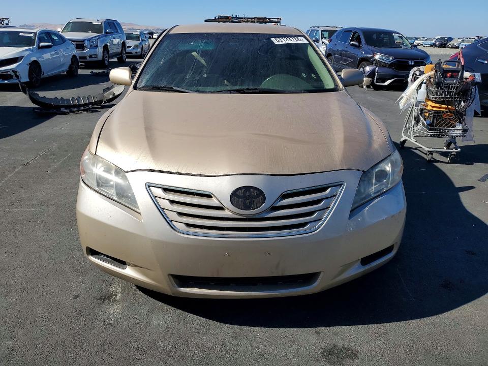 Photo 5 from auction – 2010 TOYOTA CAMRY with VIN 4T1BF3EK0AU011038