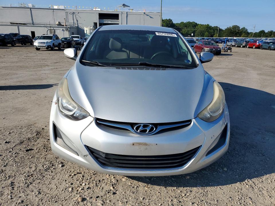 Photo 5 from auction – 2015 HYUNDAI ELANTRA with VIN 5NPDH4AE7FH634560