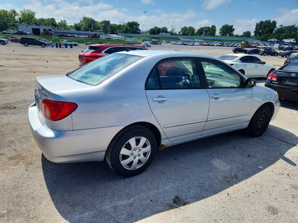 Photo 3 from auction – 2005 TOYOTA COROLLA with VIN 1NXBR32E05Z514810