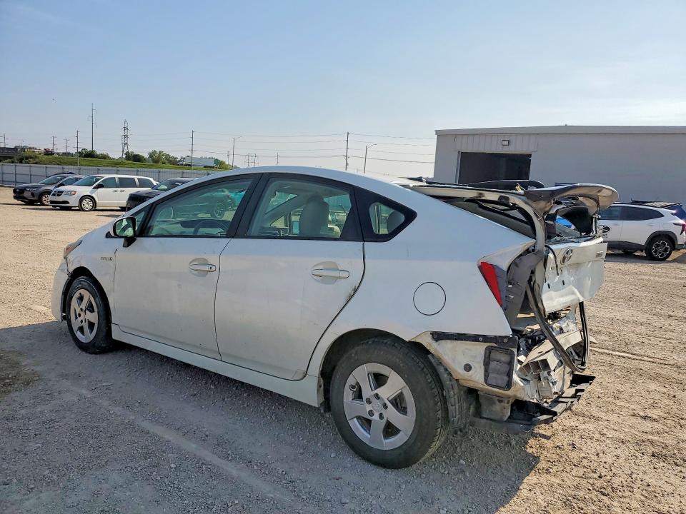 Photo 2 from auction – 2010 TOYOTA PRIUS with VIN JTDKN3DU9A1002804