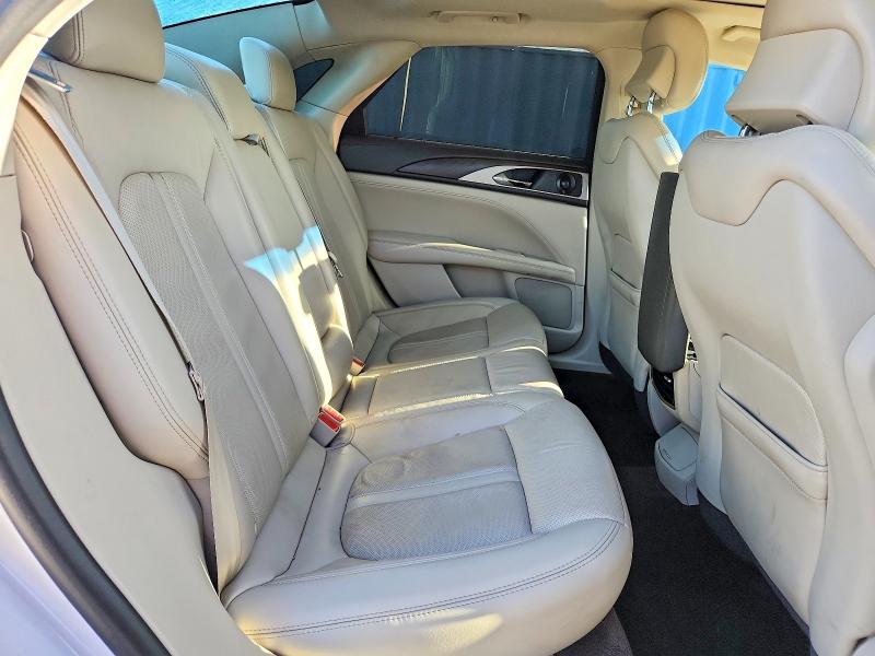 Photo 10 from auction – 2018 LINCOLN MKZ with VIN 3LN6L5E9XJR613438