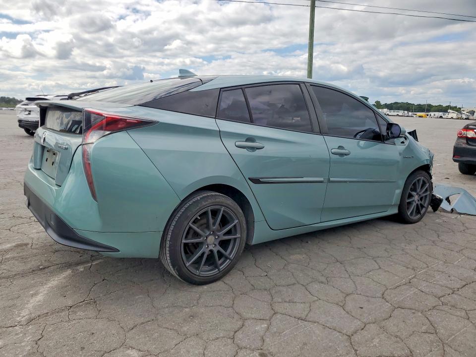 Photo 3 from auction – 2016 TOYOTA PRIUS with VIN JTDKARFU9G3021636