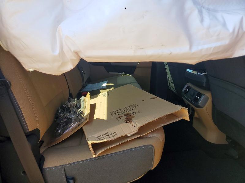 Photo 10 from auction – 2021 FORD F150 with VIN 1FTFW1E82MKE53446