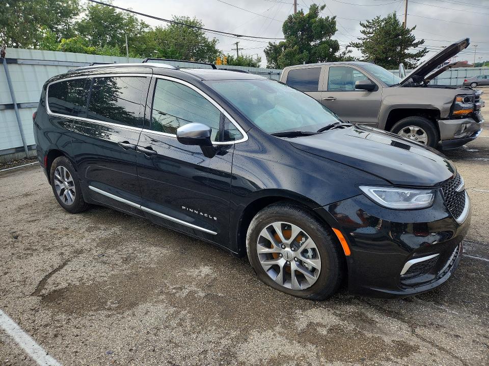 صورة رقم 4 من المزاد - 2025 CHRYSLER PACIFICA مع VIN 2C4RC1N72SR500146