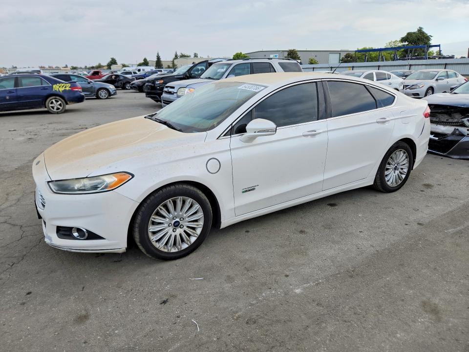 FORD FUSION 2016 z numerem VIN 3FA6P0PU5GR235928 - Zdjęcie z aukcji