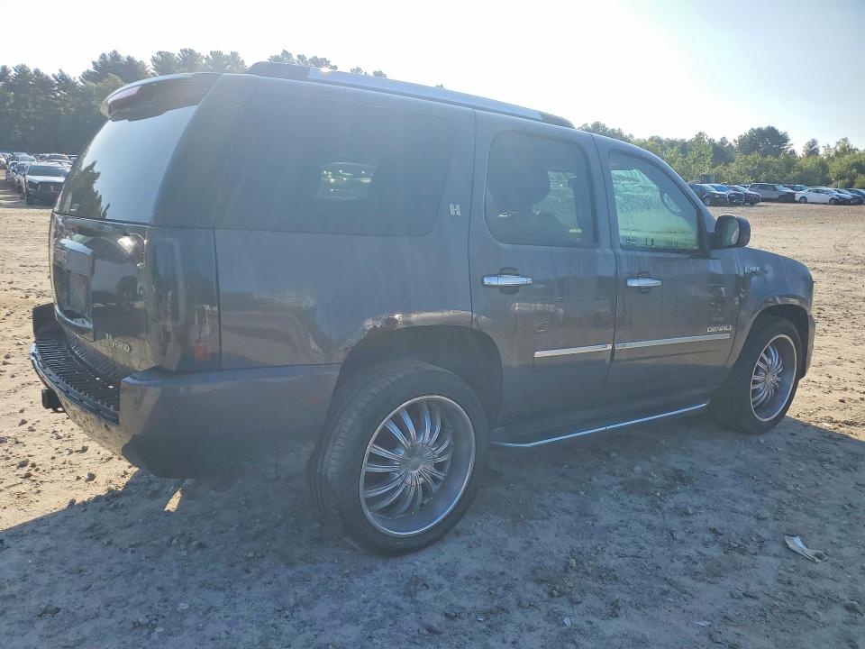 Photo 3 from auction – 2011 GMC YUKON with VIN 1GKS2GEJ9BR169465