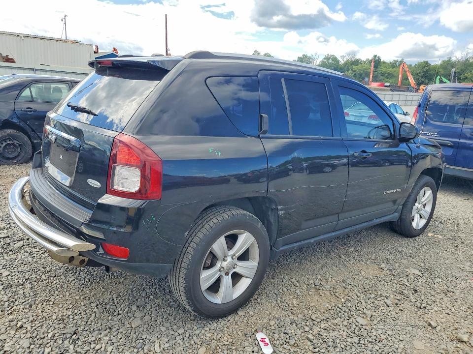 Photo 3 from auction – 2016 JEEP COMPASS with VIN 1C4NJDEB6GD674645