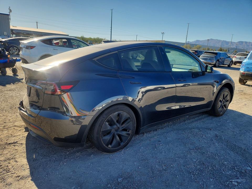 Photo 3 from auction – 2024 TESLA MODEL Y with VIN 7SAYGDEDXRF206803