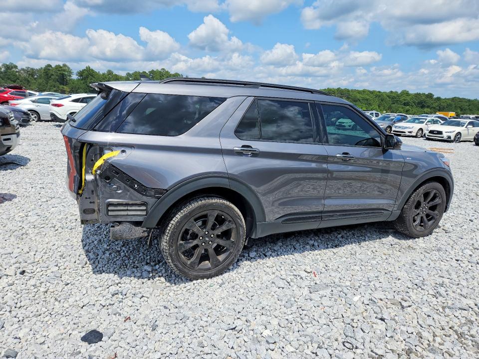Photo 3 from auction – 2024 FORD EXPLORER with VIN 1FMSK7KH2RGA71778
