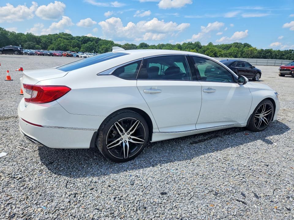 Photo 3 from auction – 2021 HONDA ACCORD with VIN 1HGCV2F90MA023943