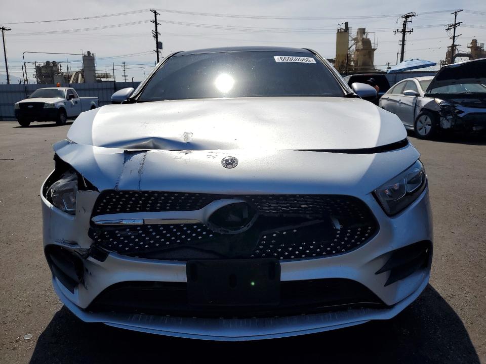 Снимка 5 от търг – 2022 MERCEDES-BENZ A с VIN W1K3G4EB8NJ368220