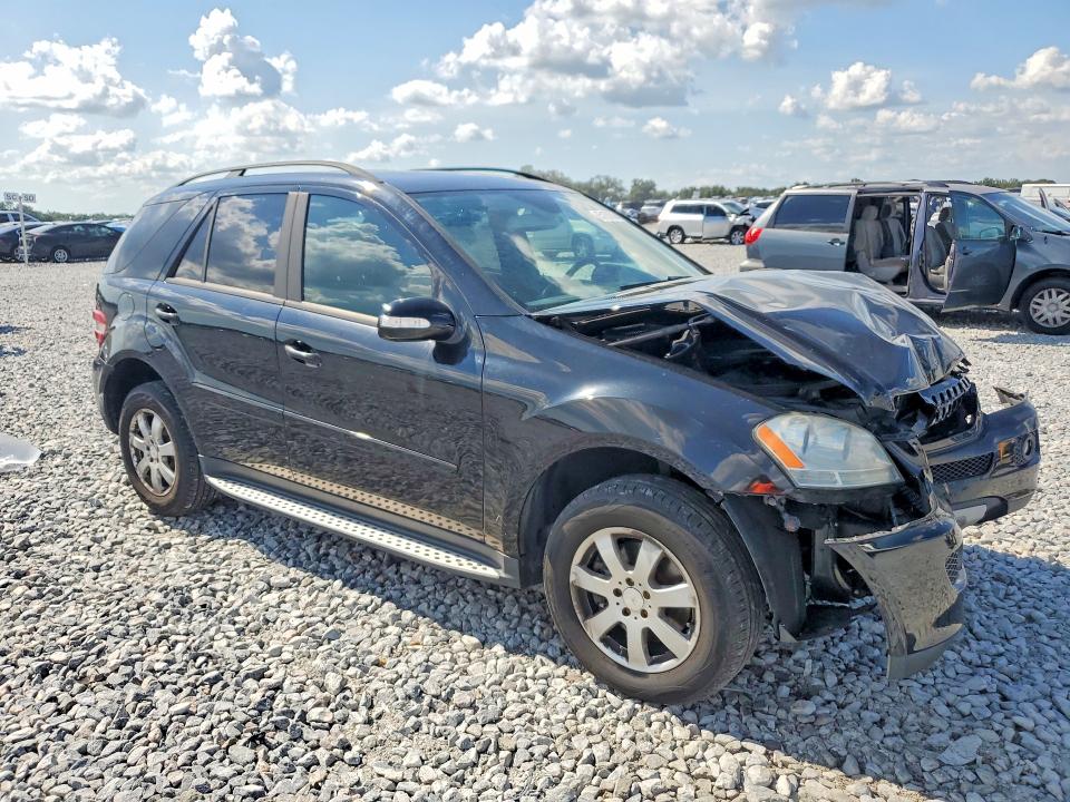 Photo 4 from auction – 2006 MERCEDES-BENZ ML with VIN 4JGBB86E26A010239