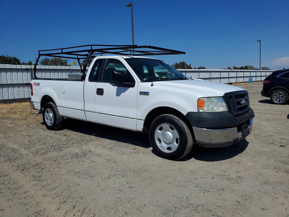 Photo 4 from auction – 2005 FORD F150 with VIN 1FTRF12W75NA08300