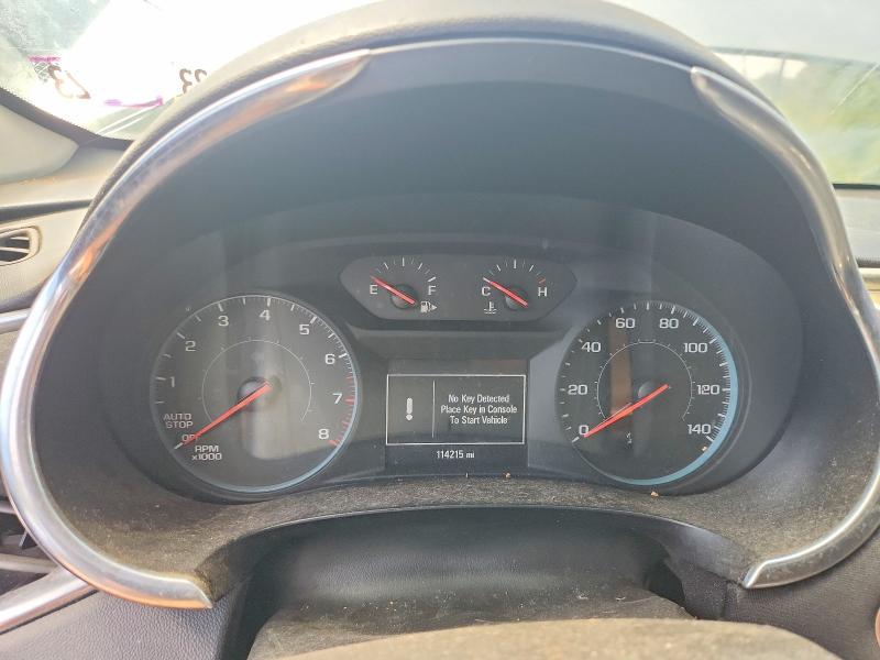 Photo 9 from auction – 2019 CHEVROLET MALIBU with VIN 1G1ZD5ST9KF174612