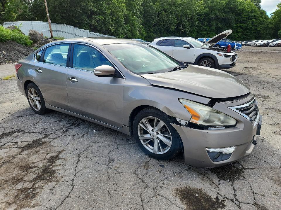 Photo 4 from auction – 2013 NISSAN ALTIMA with VIN 1N4AL3AP3DC919204