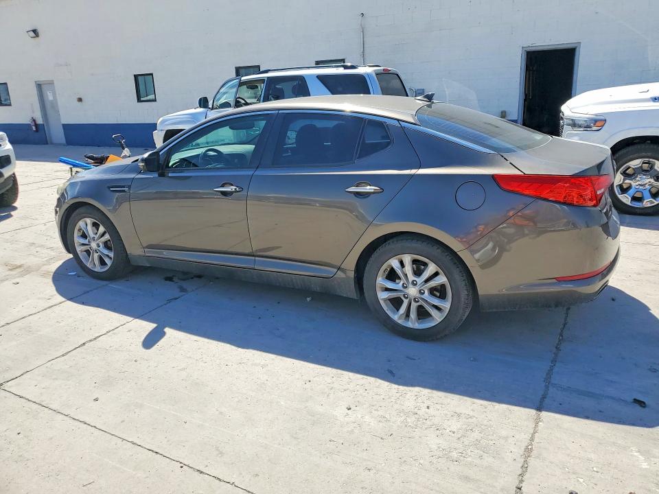 Photo 2 from auction – 2013 KIA OPTIMA with VIN 5XXGN4A74DG100870