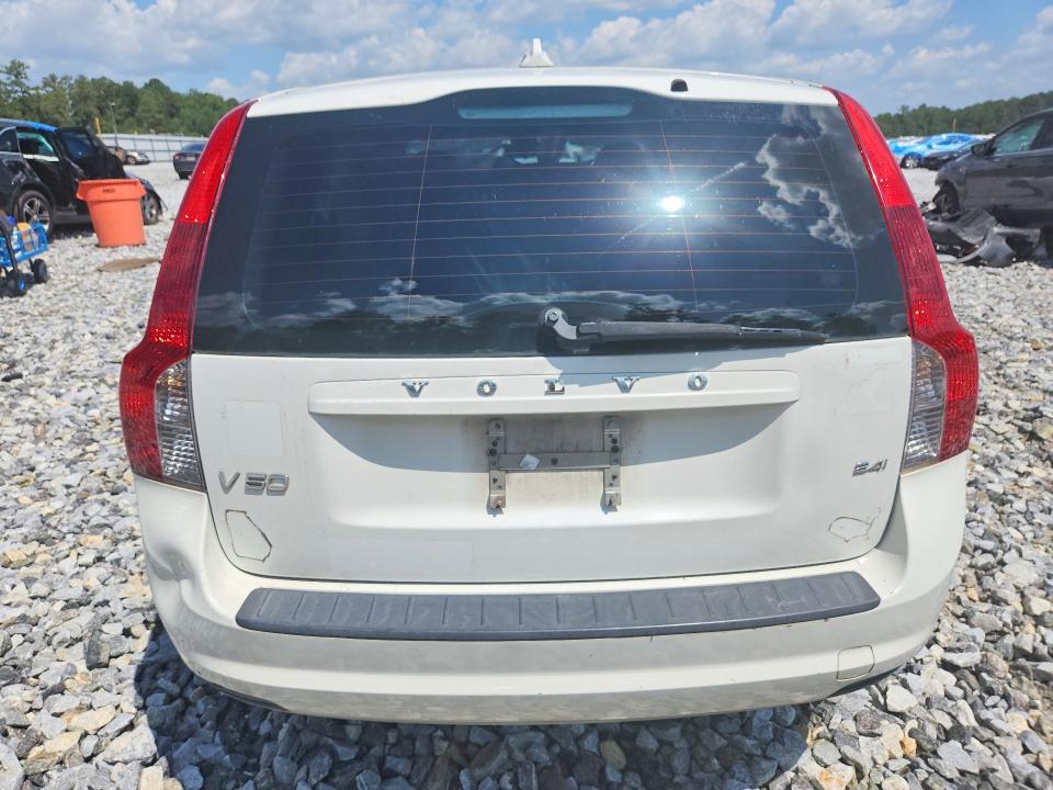 Photo 6 from auction – 2010 VOLVO V50 with VIN YV1382MW6A2545247