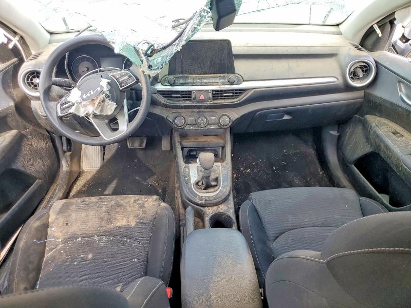 Photo 8 from auction – 2024 KIA FORTE with VIN 3KPF24AD5RE836596