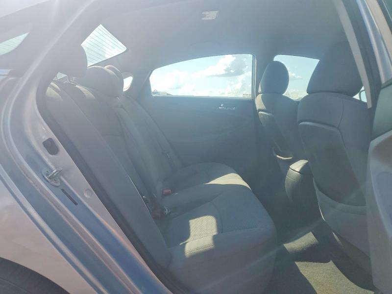 Photo 10 from auction – 2013 HYUNDAI SONATA with VIN 5NPEB4AC2DH705620