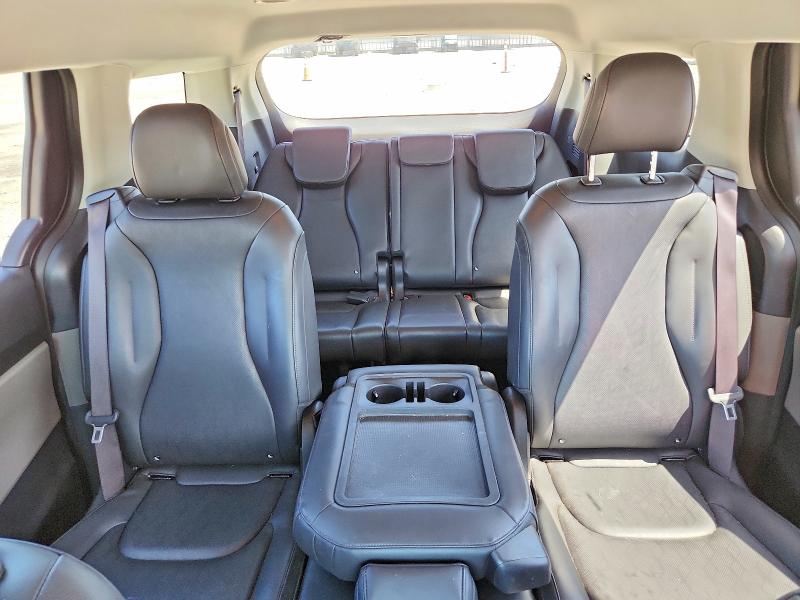 Photo 10 from auction – 2025 KIA CARNIVAL with VIN KNDNB5K3XS6550309
