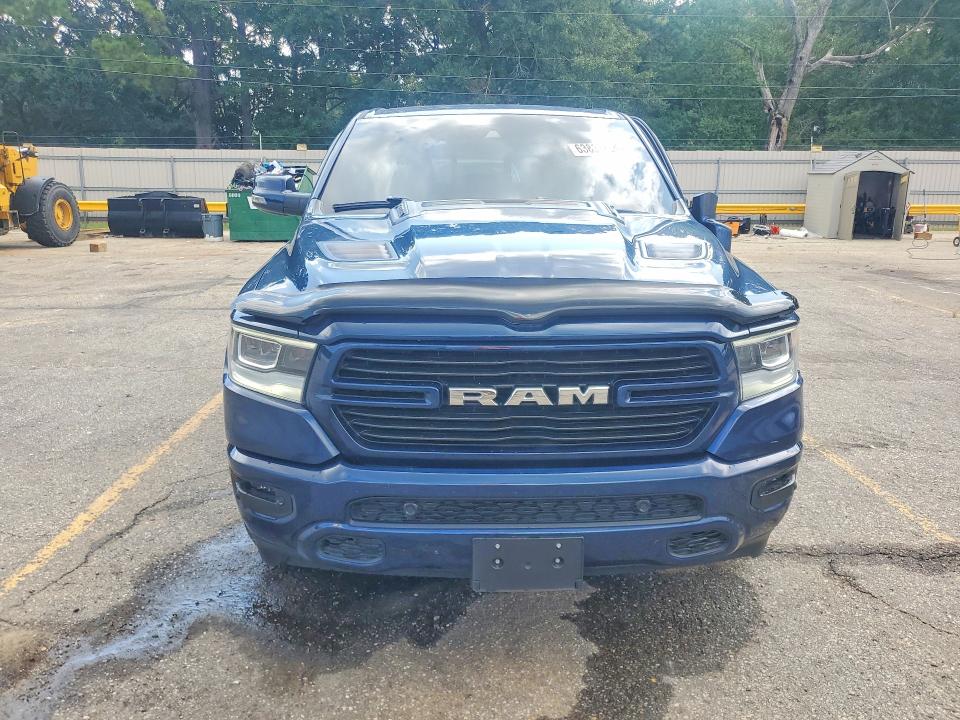 Photo 5 from auction – 2023 RAM 1500 with VIN 1C6RREJT0PN670445