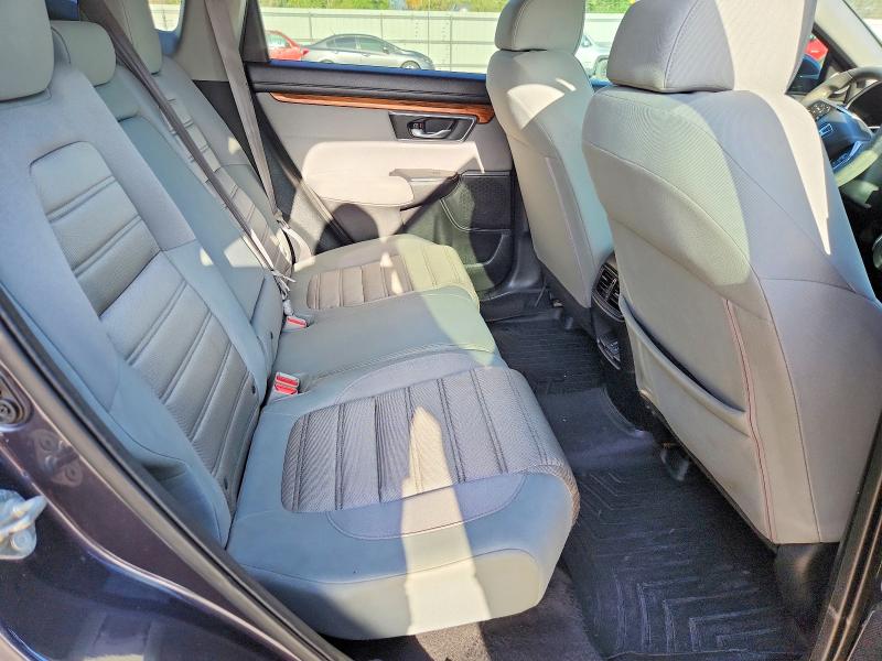 Photo 10 from auction – 2017 HONDA CR-V with VIN 7FARW1H58HE013415