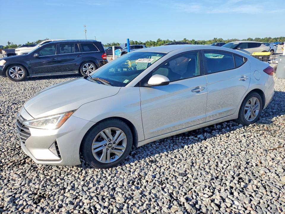 HYUNDAI ELANTRA 2019 с VIN 5NPD84LF5KH481483 - Снимка от търг