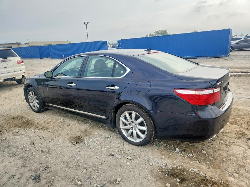 Photo 2 from auction – 2009 LEXUS LS with VIN JTHCL46F795002639