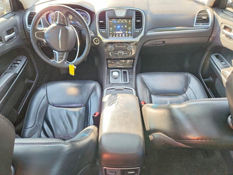 Photo 8 from auction – 2016 CHRYSLER 300 with VIN 2C3CCAAG8GH229655