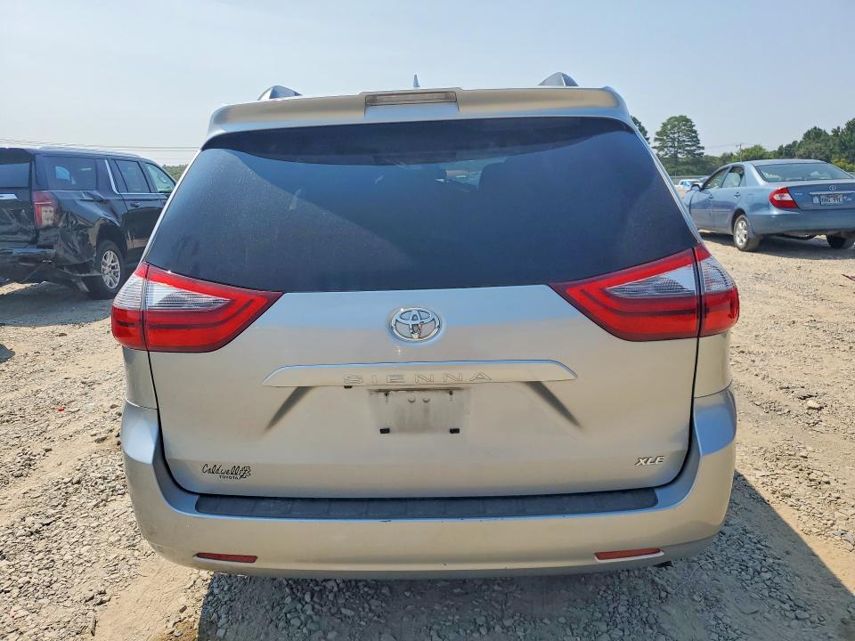 Photo 6 from auction – 2020 TOYOTA SIENNA with VIN 5TDYZ3DC6LS057237