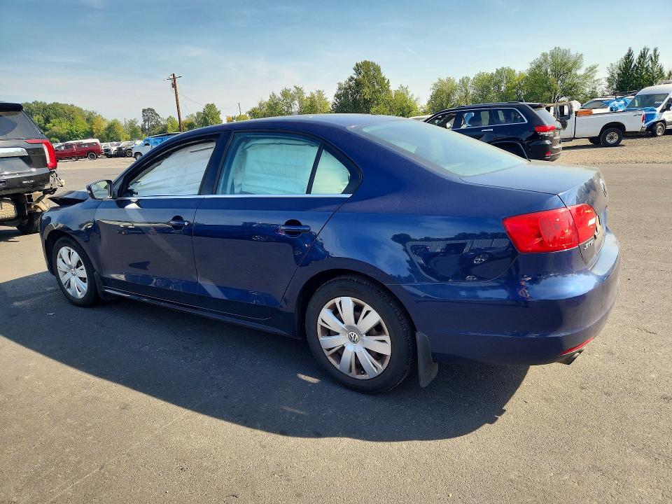 Photo 2 from auction – 2013 VOLKSWAGEN JETTA with VIN 3VWDP7AJ7DM447566