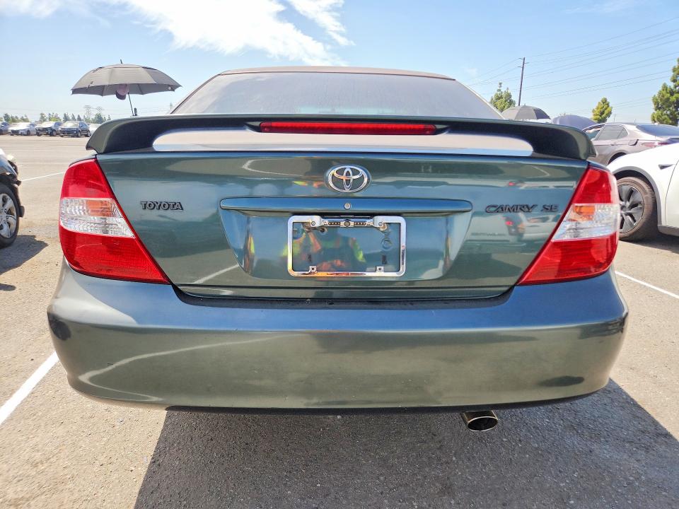 Photo 6 from auction – 2003 TOYOTA CAMRY with VIN 4T1BE32K33U643011