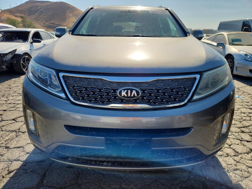 Photo 5 from auction – 2014 KIA SORENTO with VIN 5XYKWDA76EG531389