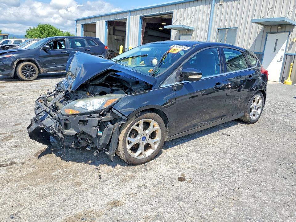 FORD FOCUS 2014 with VIN 1FADP3N22EL417964 - Photo from auction