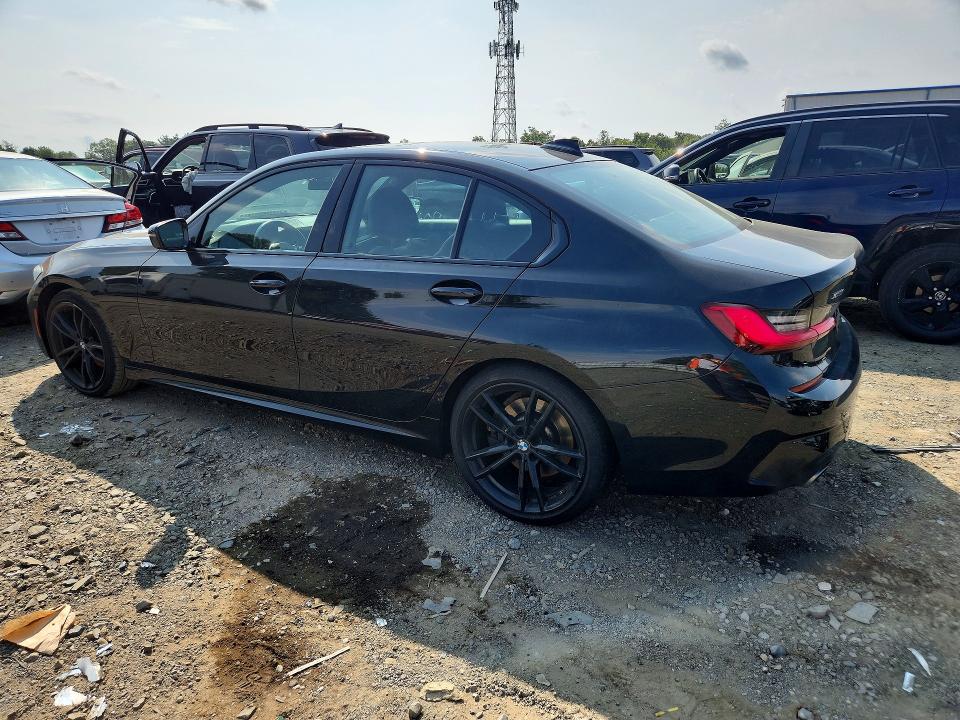 Photo 2 from auction – 2021 BMW 330XI with VIN 3MW5R7J02M8B90640
