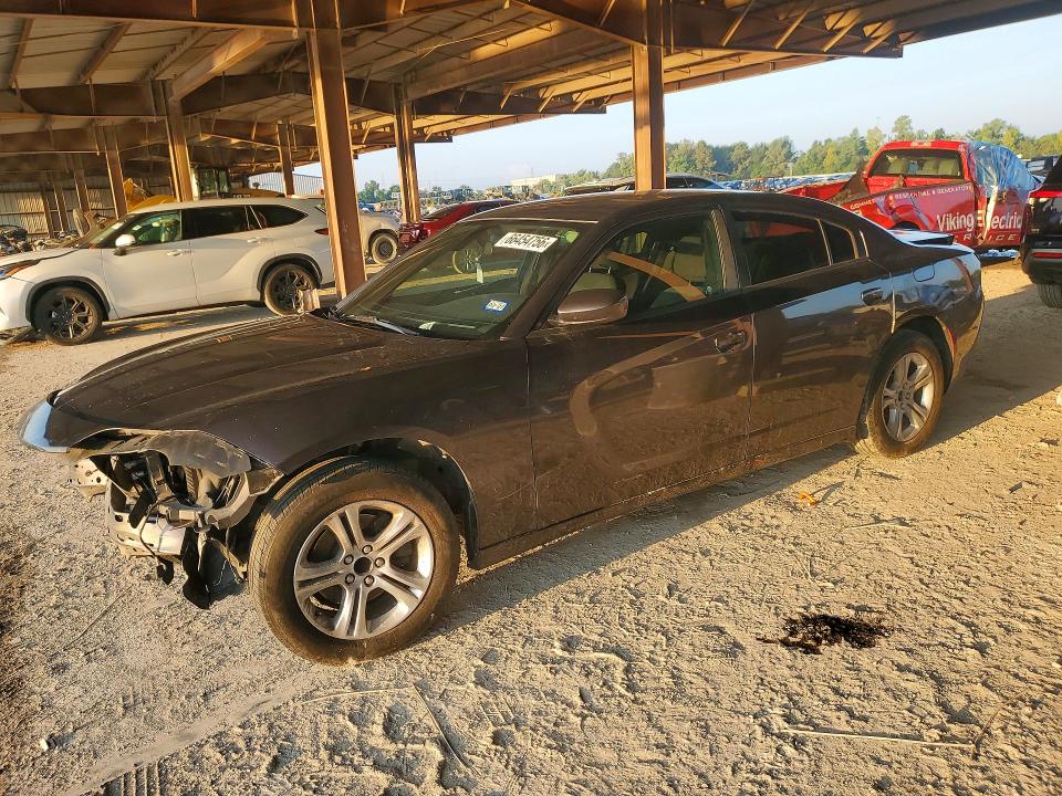DODGE CHARGER 2018 with VIN 2C3CDXBG1JH337119 - Photo from auction