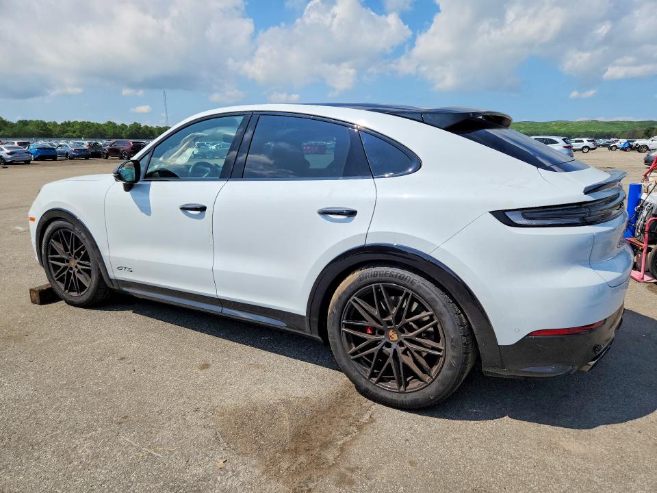 Foto 2 de la subasta – 2025 PORSCHE CAYENNE con VIN WP1BG2AYXSDA44358