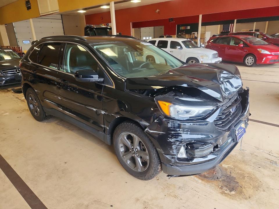 Photo 4 from auction – 2022 FORD EDGE with VIN 2FMPK4J95NBA20940